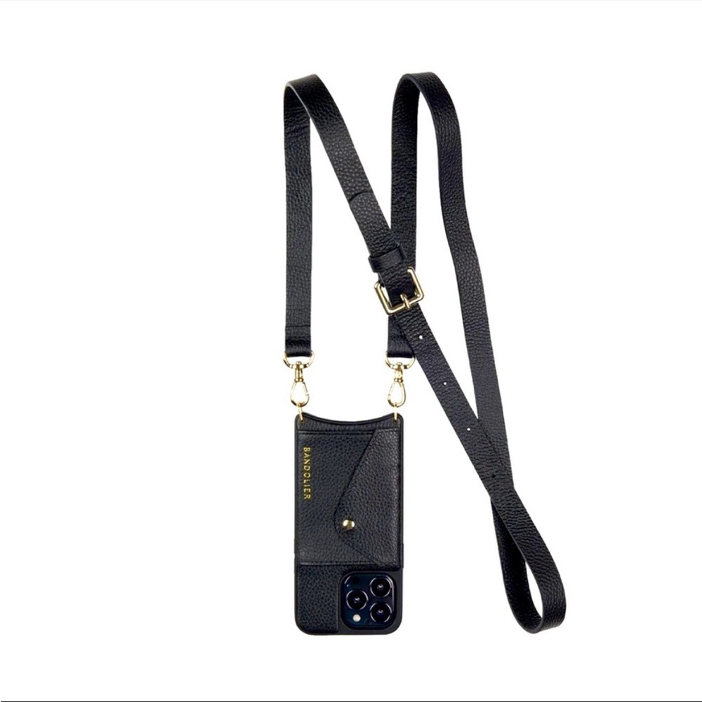 NWT Bandolier Hailey for iPhone 13